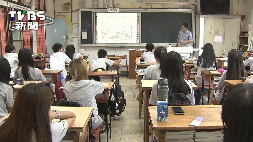 Sleep patterns worsen for Taiwan’s youth (TVBS News) Sleep deprivation affects Taiwanese students’ well-being