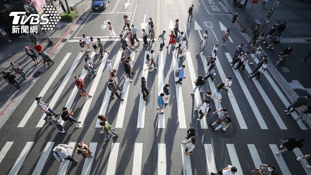 Taiwan’s minimum wage hike to benefit 2.39M workers in 2024 (TVBS News/CNA) Taiwan’s minimum wage hike to benefit 2.39M workers in 2024