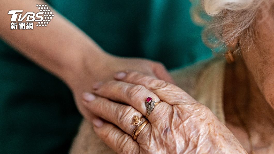 Doctors warn of strict eligibility for new Alzheimer’s drugs (Shutterstock) Taiwan hospital to offer new Alzheimer’s drugs next week