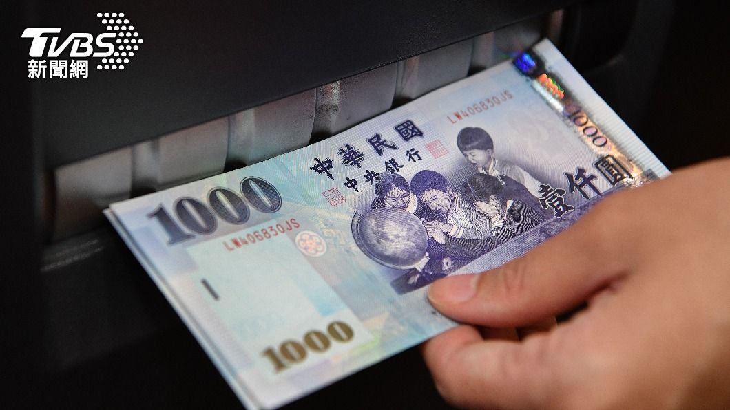 DPP backs Executive Yuan on cash bill (TVBS News) DPP caucus whip backs cabinet judgment on cash distribution