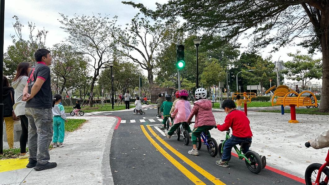 Taichung opens traffic theme park for kids’ safety education (Courtesy of Taichung City Government) Taichung opens traffic theme park for kids’ safety education