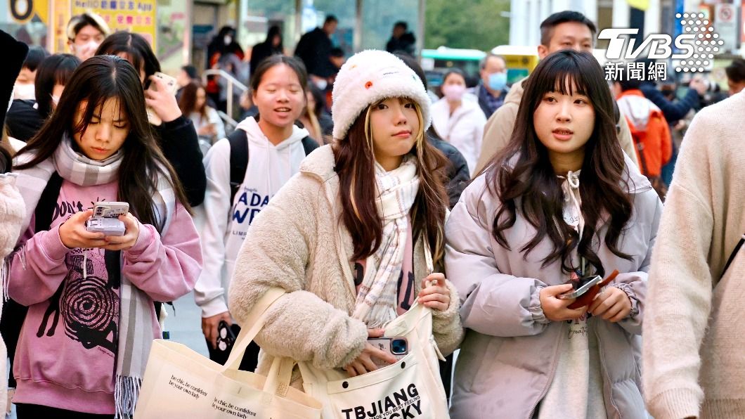 Northern Taiwan braces for chilly Lunar New Year’s Eve (TVBS News) Northern Taiwan braces for chilly Lunar New Year’s Eve