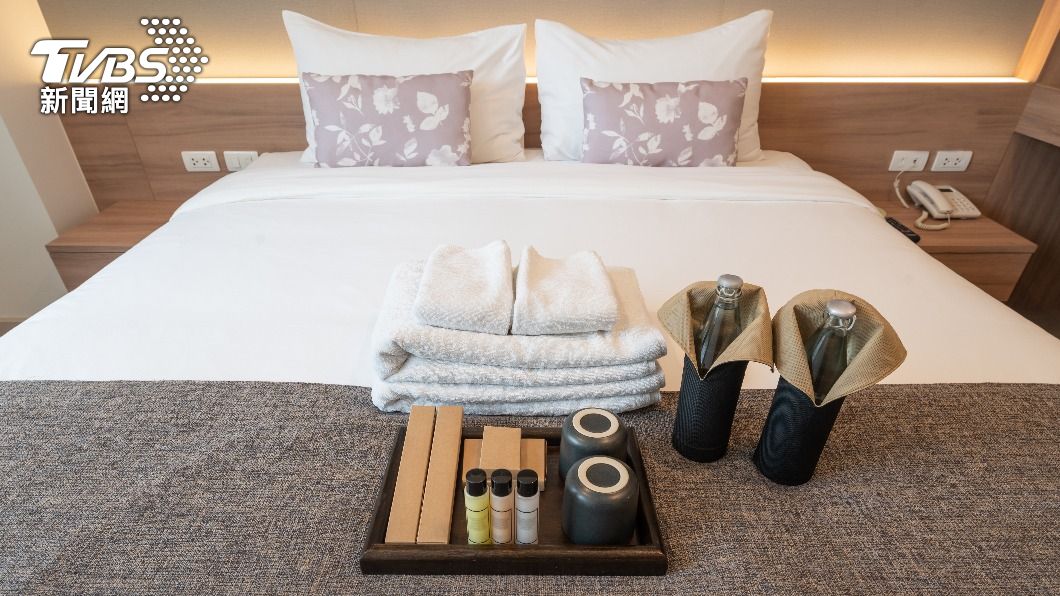 Hotels can offer larger shampoo bottles (Shutterstock) Environment ministry defends new hotel toiletry policy
