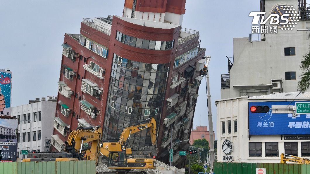 Aftershocks decrease daily following Hualien M7.2 quake (TVBS News) Aftershocks decrease daily following Hualien M7.2 quake