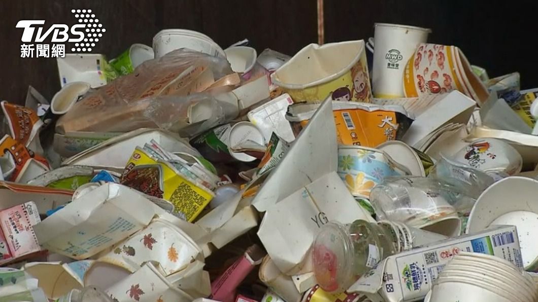 Environment minister urges reduction in delivery waste (TVBS News) Environment minister urges reduction in delivery waste