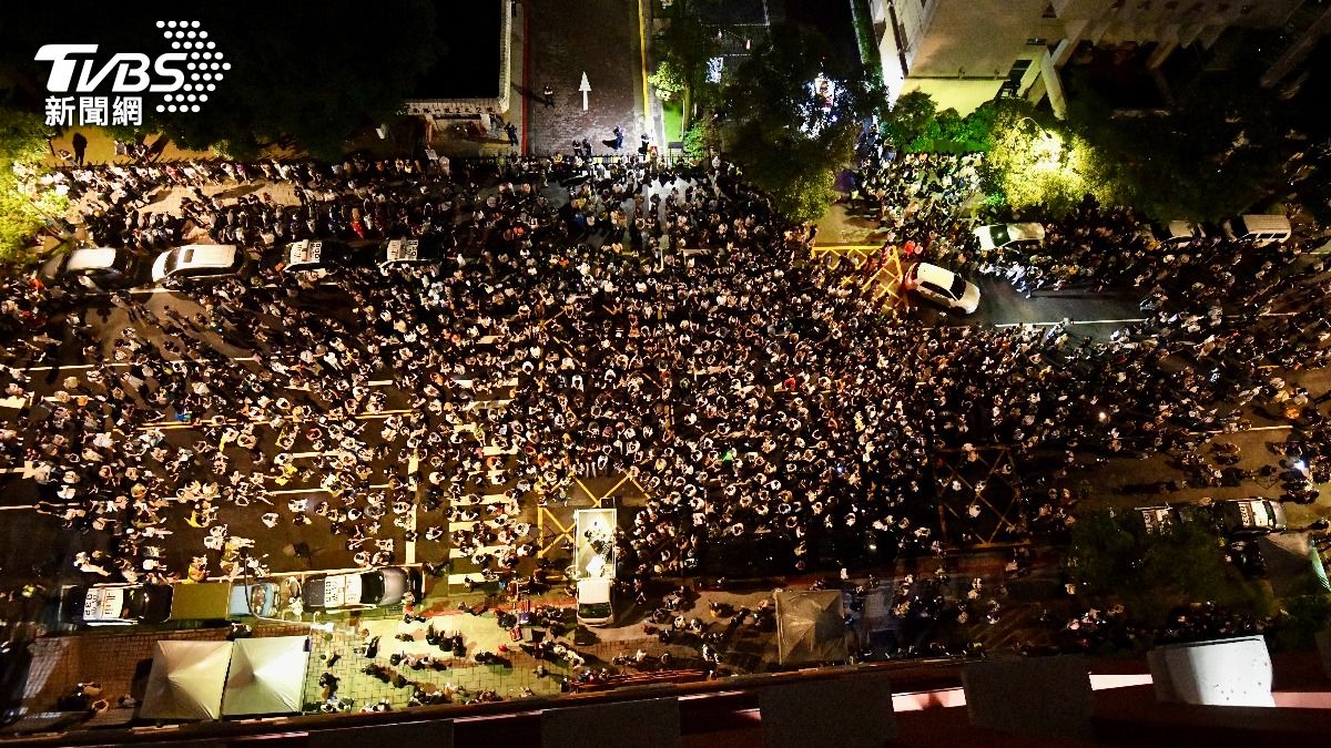 Over 30,000 rally against Taiwan’s parliamentary reform bill (TVBS News) Over 30,000 rally against Taiwan’s parliamentary reform bill