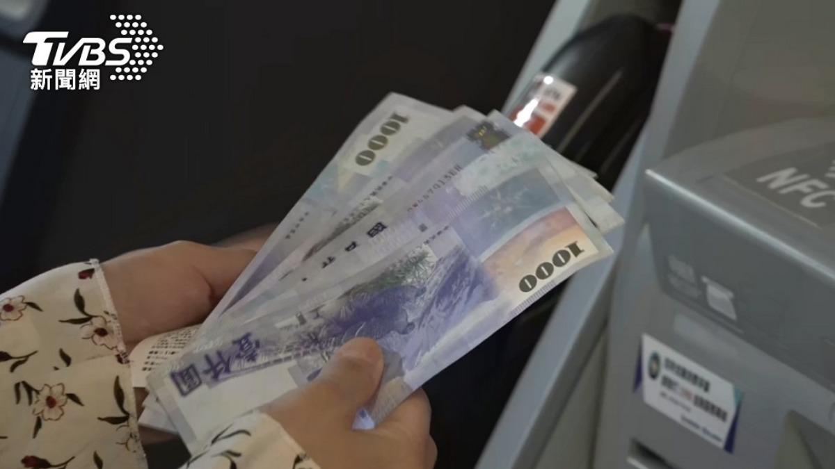 Final call for young adults to claim cultural vouchers (TVBS News) Final call for young adults to claim cultural vouchers