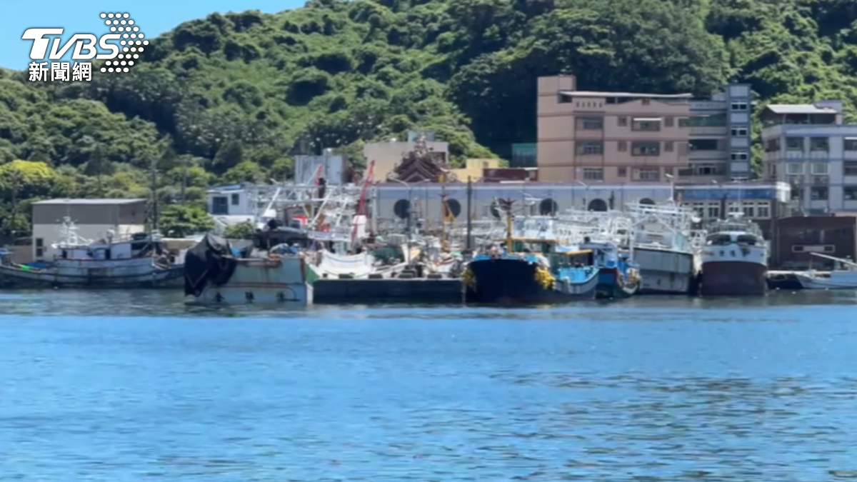 Taiwan’s fishing vessel detained by Japan for regulation breach (TVBS News) Taiwan’s fishing vessel detained by Japan for rule breach