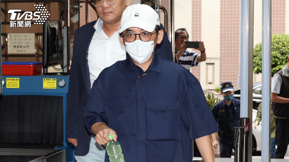 Mickey Huang’s appeal denied by court (TVBS News) Mickey Huang prison sentence finalized by top court