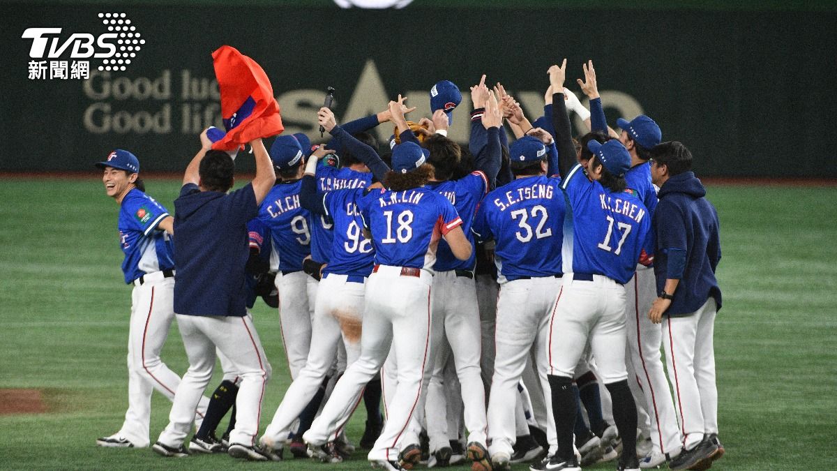 Taiwan president urged to declare holiday for baseball win (TVBS News) Taiwan president urged to declare holiday for baseball win