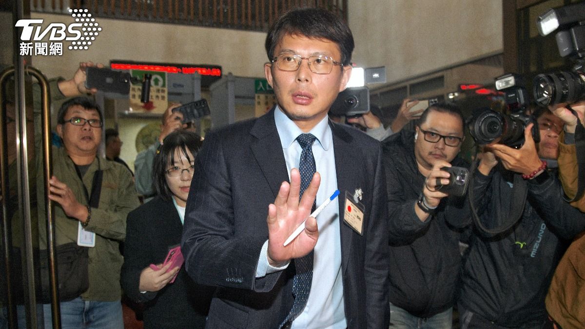 Taiwan justice minister backs lawful demonstrations (TVBS News) Taiwan justice minister backs lawful demonstrations