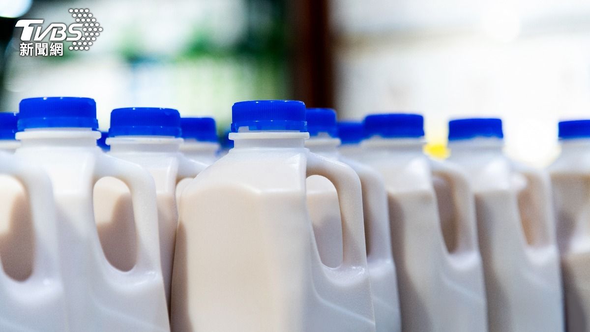 Taipei launches milk program for kids (Shutterstock) Taipei launches milk program for schoolchildren in April