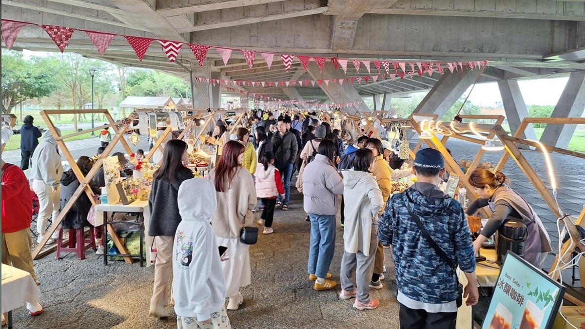 Courtesy of New Active Market via SuperTaste TVBS Courtesy of New Active Market via SuperTaste TVBS