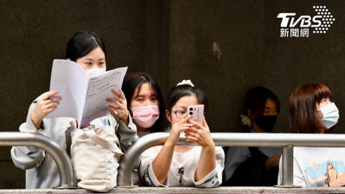 ICT rises in Taiwan study preferences (TVBS News) Taiwan sees rise in ICT study preference among students
