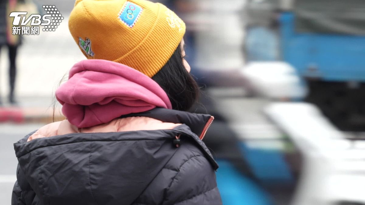 Rain expected across Taiwan by Wednesday (TVBS News) Taiwan braces for rain as temperatures rise slightly