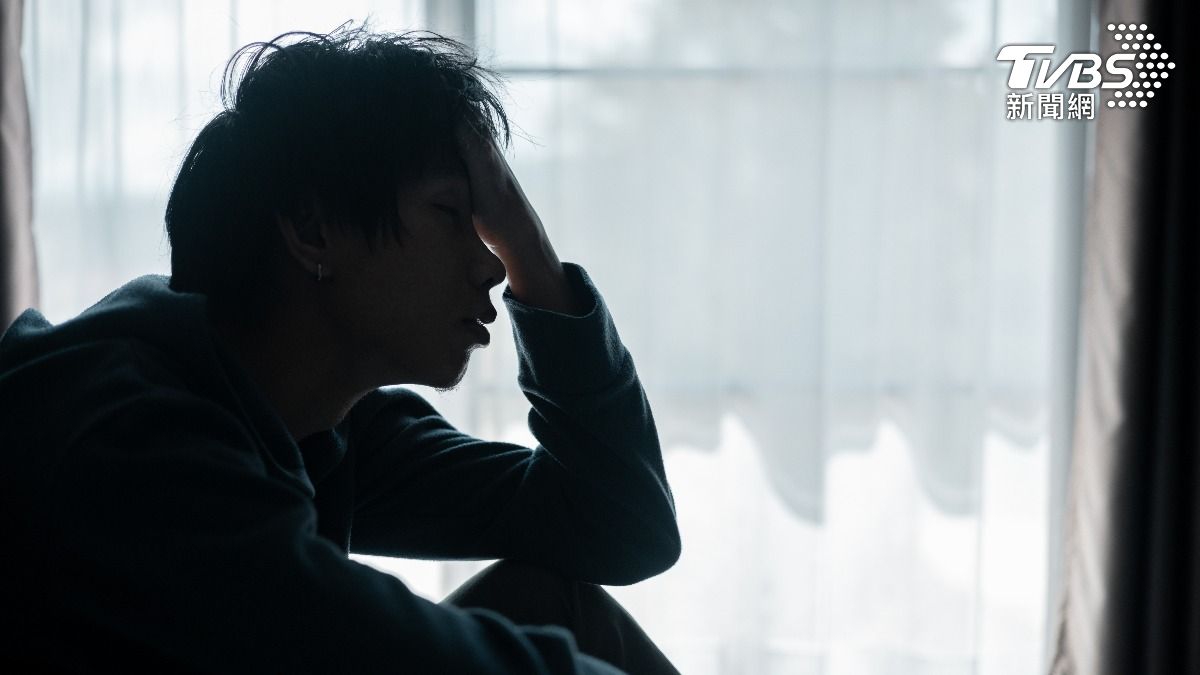 Taiwan addresses rising suicide rates with new centers (Shutterstock) Taiwan to open 71 mental health centers this year