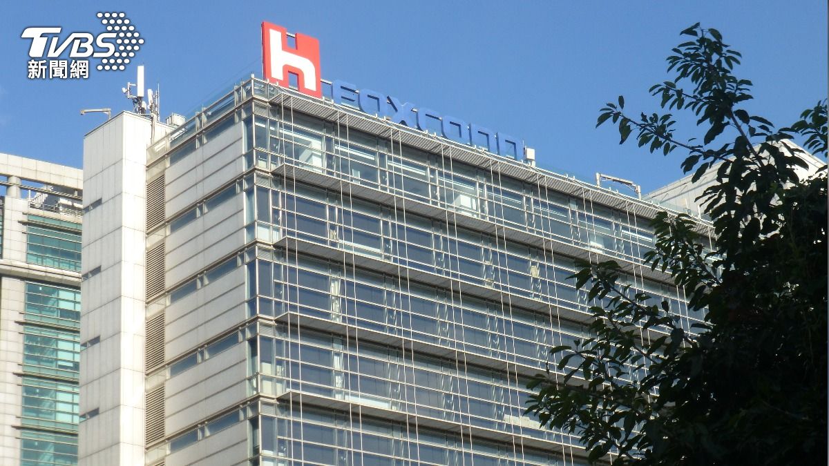 Hon Hai unveils FoxBrain LLM (Shutterstock) Hon Hai unveils FoxBrain, a new Chinese language model