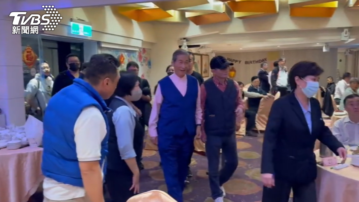 Minister slams gang’s plan for vote in government venue (TVBS News) Minister slams gang’s plan for vote in government venue