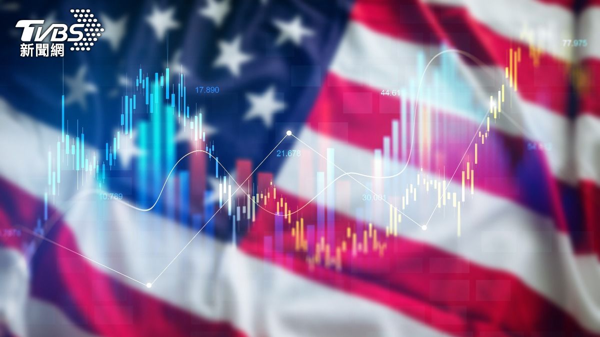 Taiwan braces for U.S. tariff impact (Shutterstock) Taiwan tech exports face 15-20% Trump tariffs, warns expert