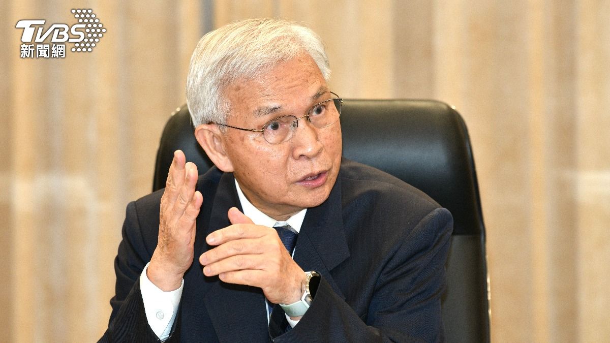 Governor Yang calls emergency meeting on NT$ appreciation (TVBS News) Taiwan warns against market speculation on currency movement