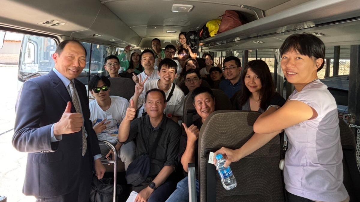 MOFA aids Taiwanese in Israel exit (Courtesy of MOFA) Taiwan evacuates citizens from Israel as tensions rise