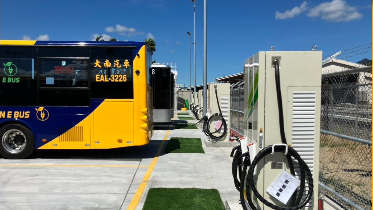 Taipei unveils new bus charging station (Courtesy of Taipei City Government) Taipei to expand electric bus fleet to 1,000 by year-end