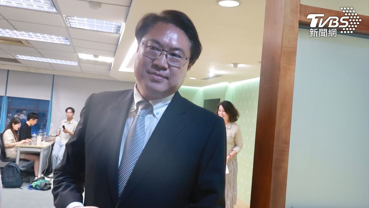 DPP’s Lin Yu-chang resigns post-vote (TVBS News) Taiwan’s DPP secretary-general resigns after recall failures